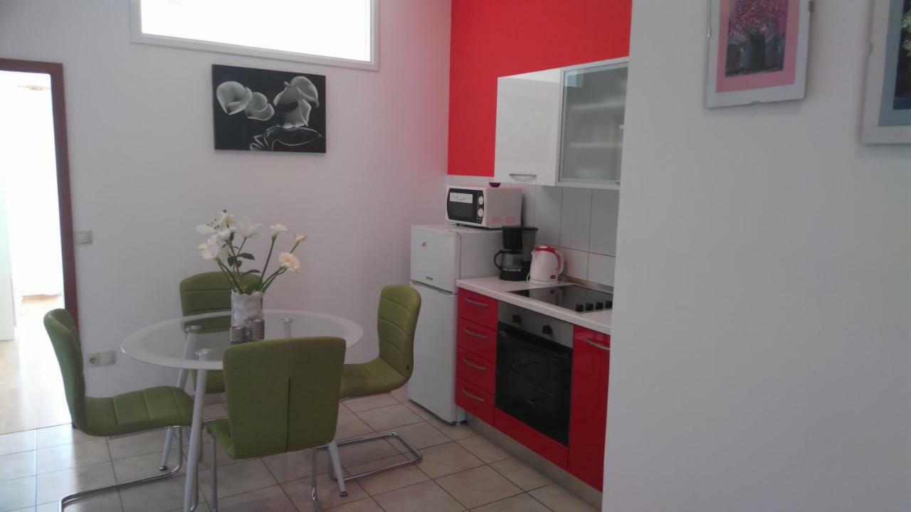Apartments Zunic Trogir Exterior photo