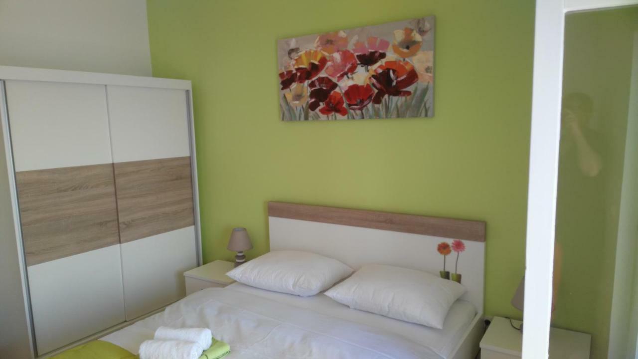 Apartments Zunic Trogir Exterior photo